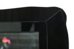 Antique Mirrors - Q279898