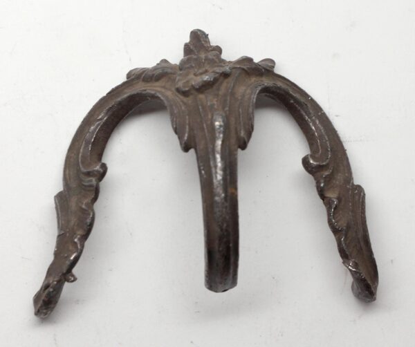 Applique - Antique Bronze Floral Claw Furniture Leg
