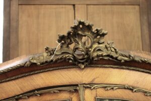 Armoires & Vitrines for Sale - M216267