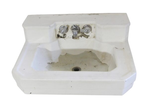 Bathroom - Vintage 24 in. Reclaimed White Porcelain Sink