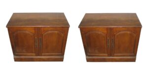Bedroom - Pair of Vintage 1950s Traditional Wood Night Stands