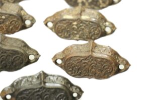 Cabinet & Furniture Pulls for Sale - L207393