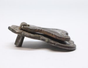 Cabinet & Furniture Pulls for Sale - P259813