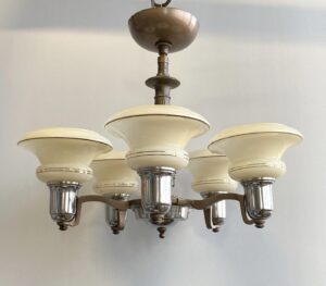 Chandeliers - Q261632