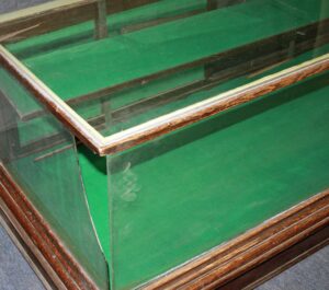 Commercial Furniture for Sale - K190184