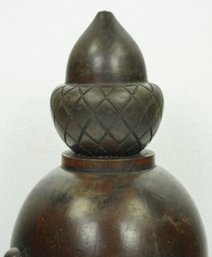 Finials - Q285444