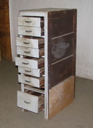 Flea Market - L211808