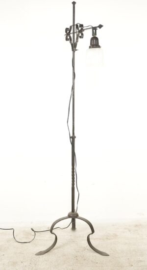 Floor Lamps - Q279855