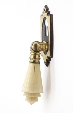 Keyhole Covers for Sale - Q276098