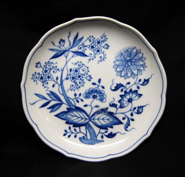 Kitchen - Hutschen Reuther Blue Onion 7 in. Bread & Butter Plate