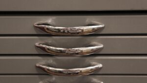 Office Furniture - P261648