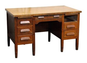 Office Furniture - Tiger Oak Wood Teacher's Desk Office Furniture - Tiger Oak Wood Teacher's Desk