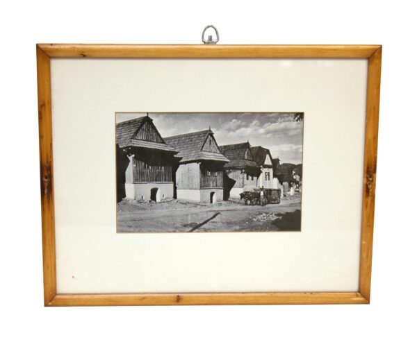 Photographs - Photo of Old Houses