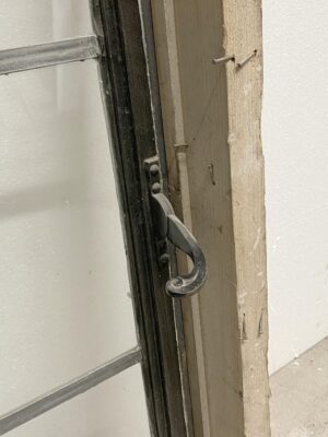 Reclaimed Windows - P260194