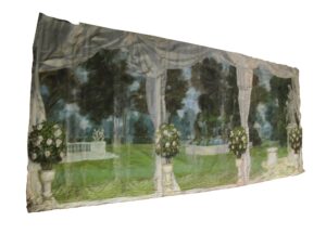 Rugs & Drapery - F117282