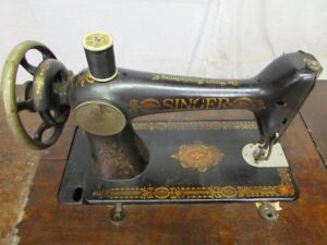 Sewing Machines for Sale - M215618