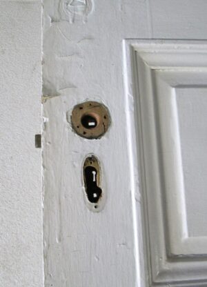 Standard Doors - P259052A