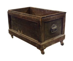 Trunks for Sale - K181103