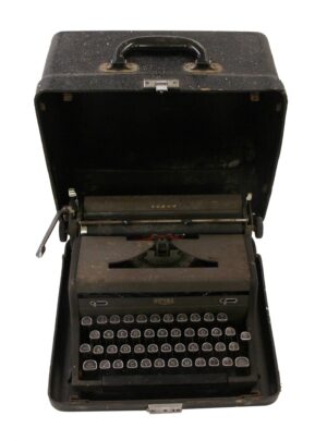 Vintage Royal Arrow Typewriter | Olde Good Things