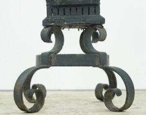 Wall & Ceiling Lanterns - Q282973