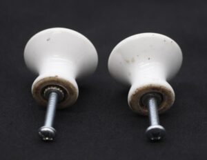 Cabinet & Furniture Knobs for Sale - Q287688