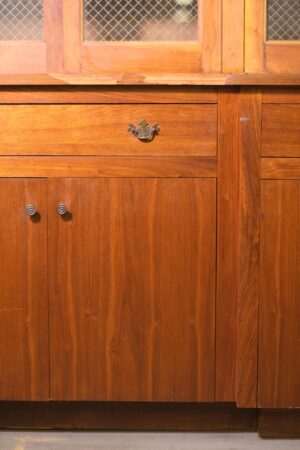 Cabinets - M233897