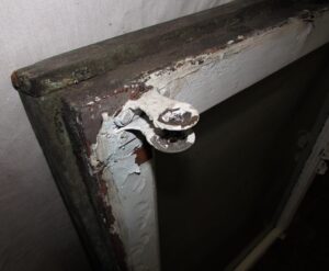 Reclaimed Windows for Sale - M228817