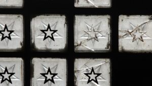 Reclaimed Windows - M235902