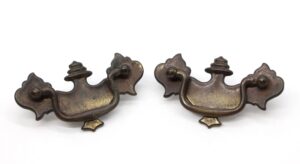 Cabinet & Furniture Pulls - Vintage 3.75 in. Pair of Steel Bail Dresser Drawer Pulls