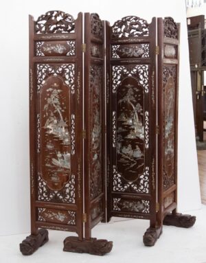 Living Room - Q284386