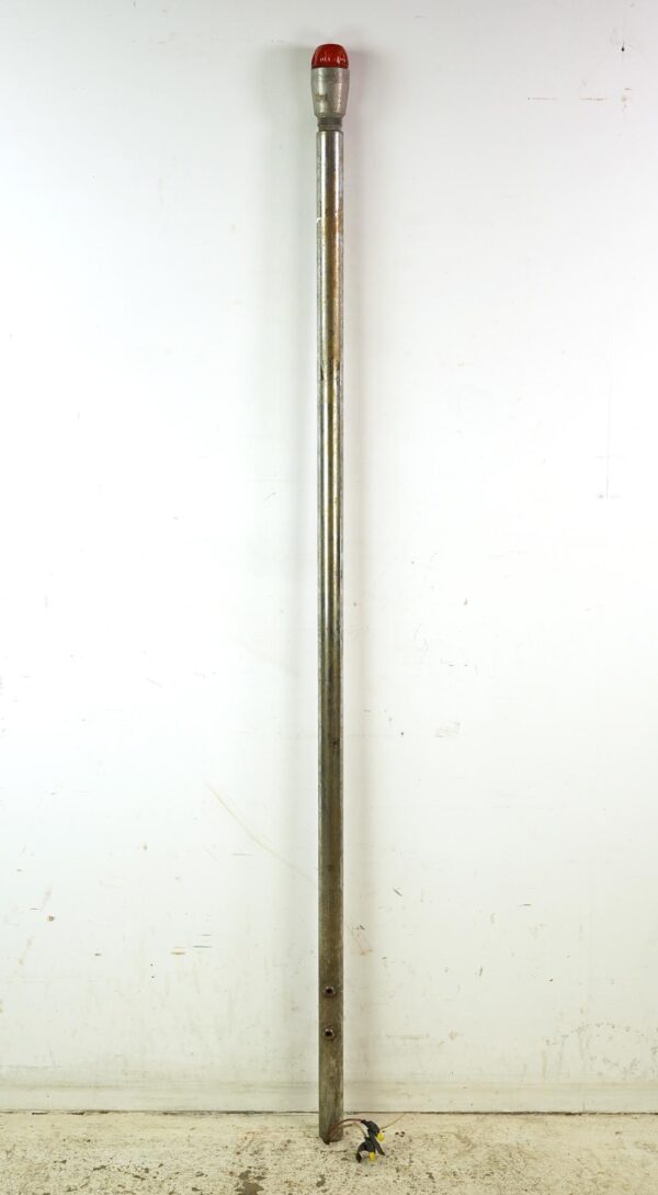 Industrial & Commercial - JFK Airport Steel & Glass Pylon Indicator Light