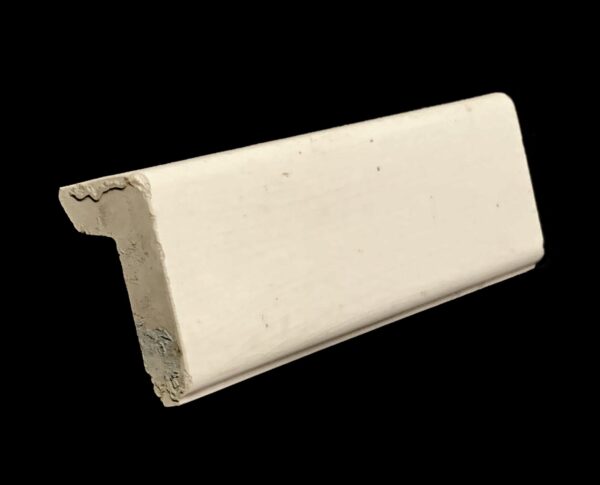 Bull Nose & Cap Tiles - 0.375 in. Thick Square Edge White Cap Tile