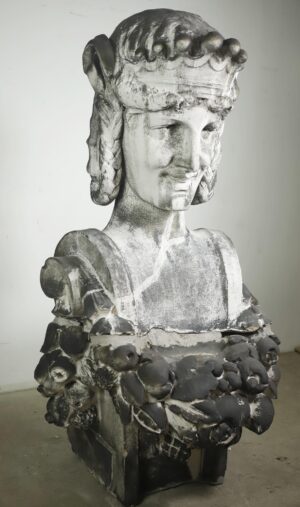 Stone & Terra Cotta for Sale - Q279302