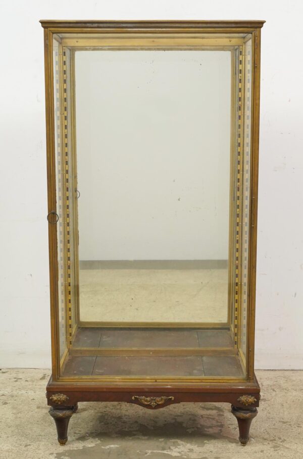 Armoires & Vitrines - Vintage European Brass & Glass Vitrine Display Cabinet