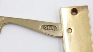 Cabinet & Furniture Pulls for Sale - Q289072