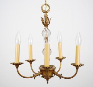 Chandeliers - Q288894