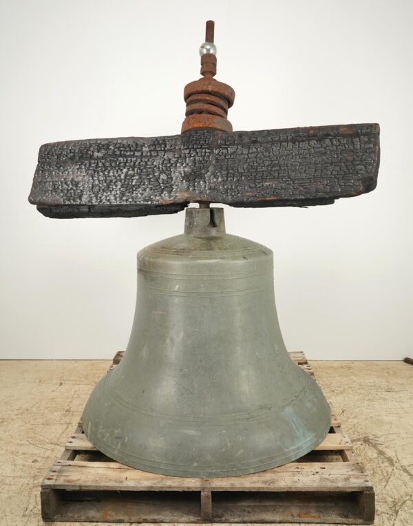Bells, Horns & Propellers - Reclaimed Antique Bronze Ship Bell