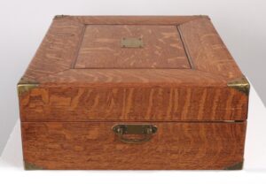 Decorative Furnishings - Antique Quarter Sawn Oak Presentation Chest with Key