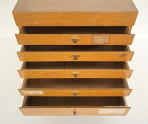 Cabinets - 25BEL11423