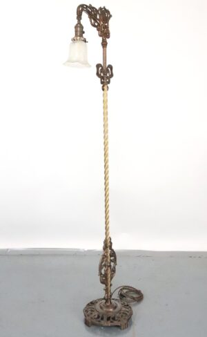 Floor Lamps - R290051