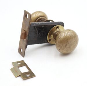 Door Knob Sets - Vintage Classic Brass Passage Door Knob Set