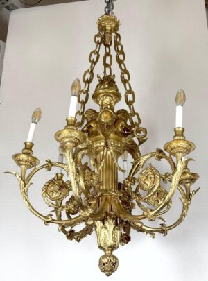 Chandeliers - Q285207