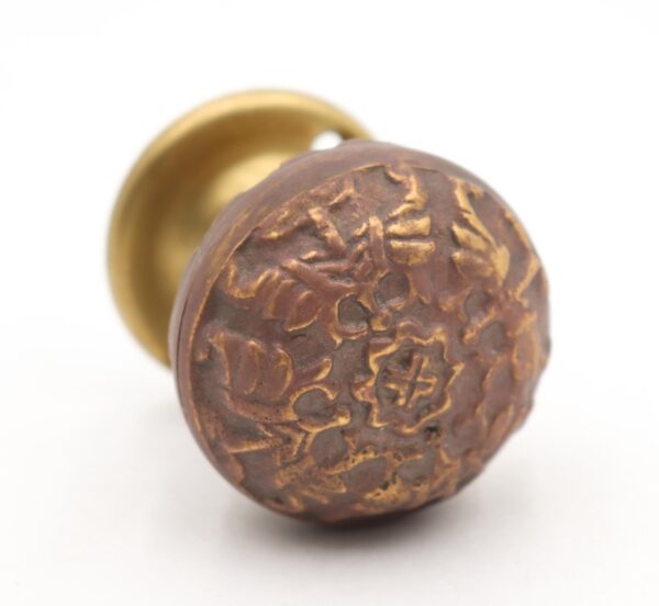 Door Knob Sets - Antique Victorian 1.75 in. Dummy Door Knob Set