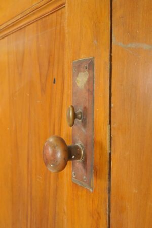 Entry Doors - R291431