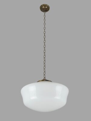 globes-antique-1725-in-schoolhouse-milk-glass-brass-pendant-light-r291722