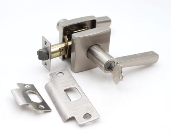 levers-satin-nickel-baldwin-reserve-square-lever-keyed-entry-set-r291778
